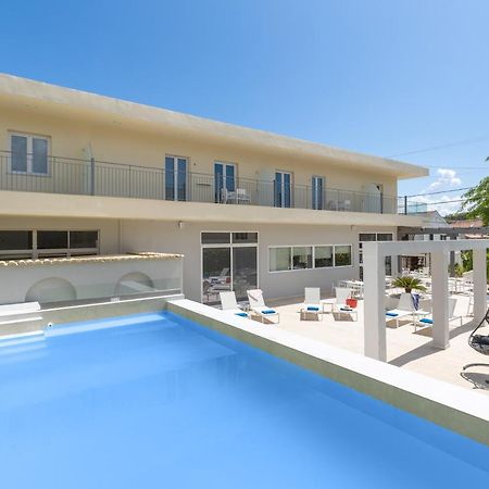 Melina Oasis Boutique Hotel Kassiopi Ngoại thất bức ảnh