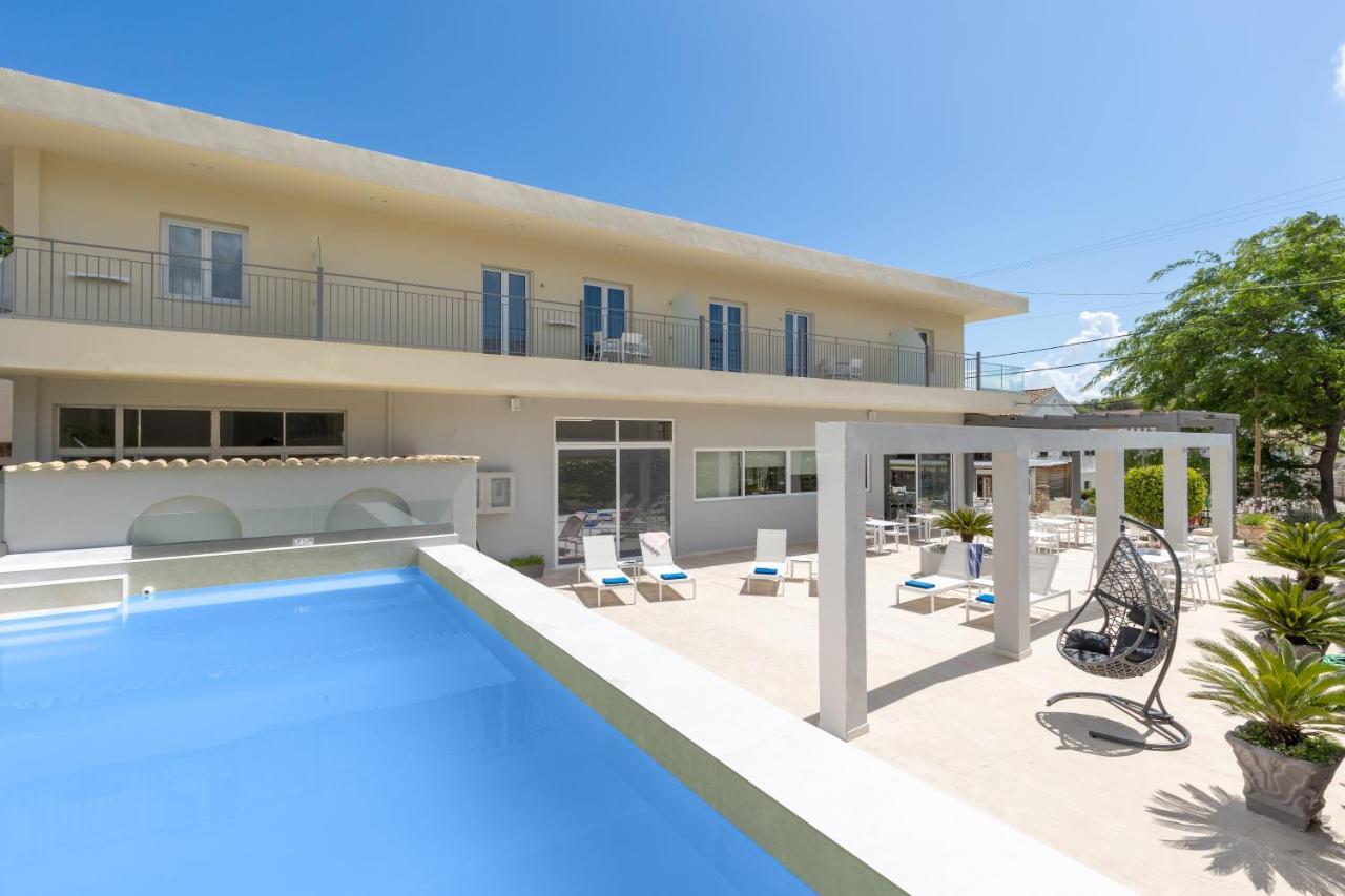 Melina Oasis Boutique Hotel Kassiopi Ngoại thất bức ảnh